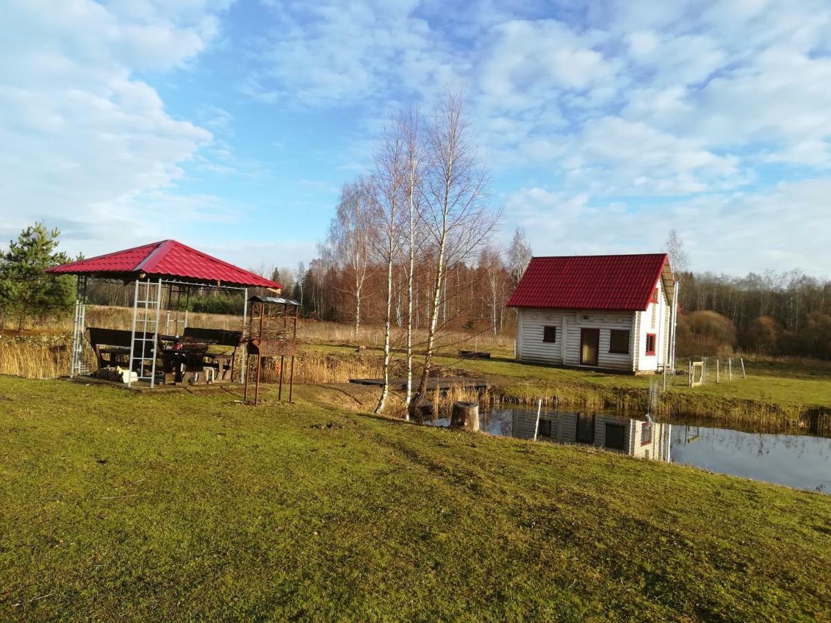 Summerland Tinuzi Buitenkant foto