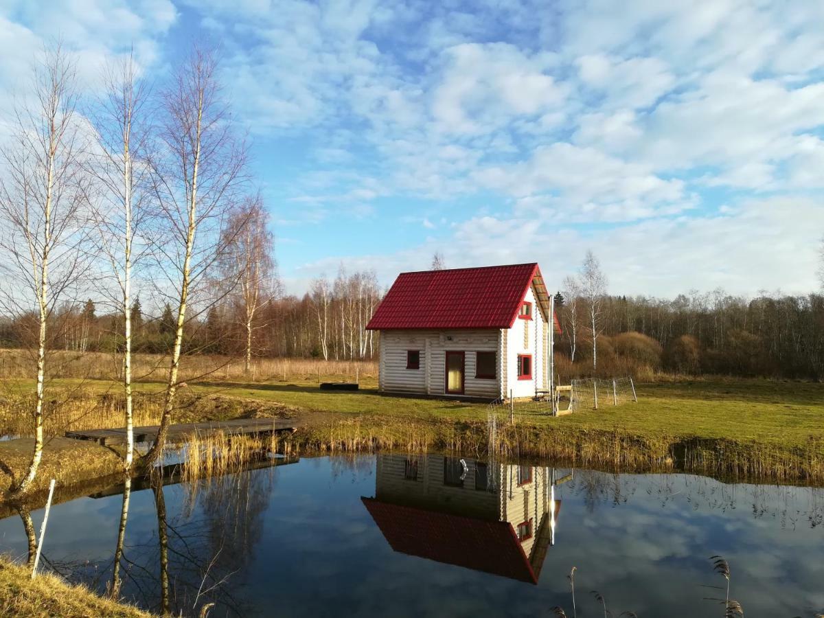 Summerland Tinuzi Buitenkant foto