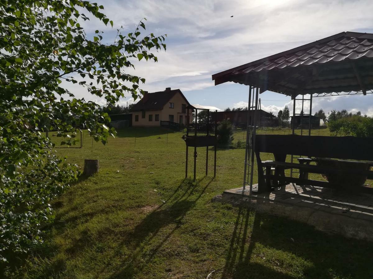 Summerland Tinuzi Buitenkant foto